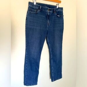 L.L. Bean Women's outdoors outfitters 1912 straight leg (size 16)